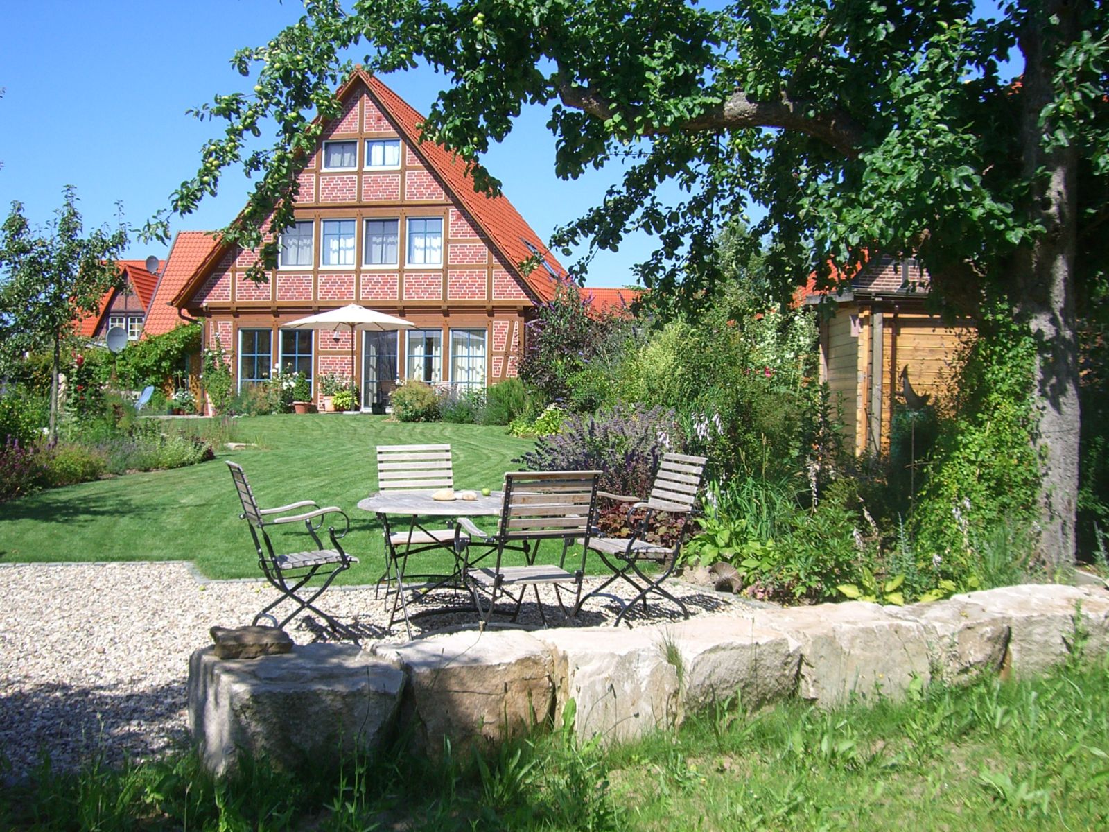 0601-Hausgarten-4.jpg