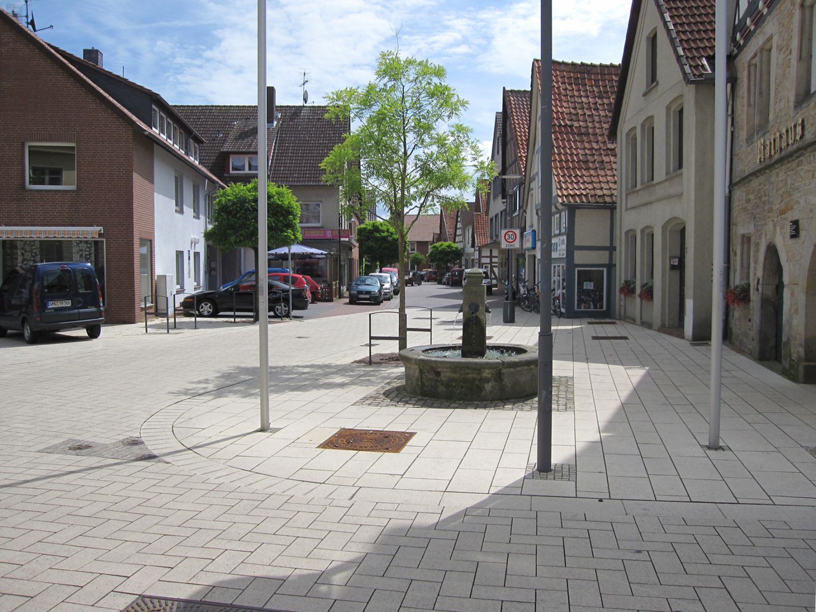 0823_Marktplatz_Sachsenhagen_7.jpg